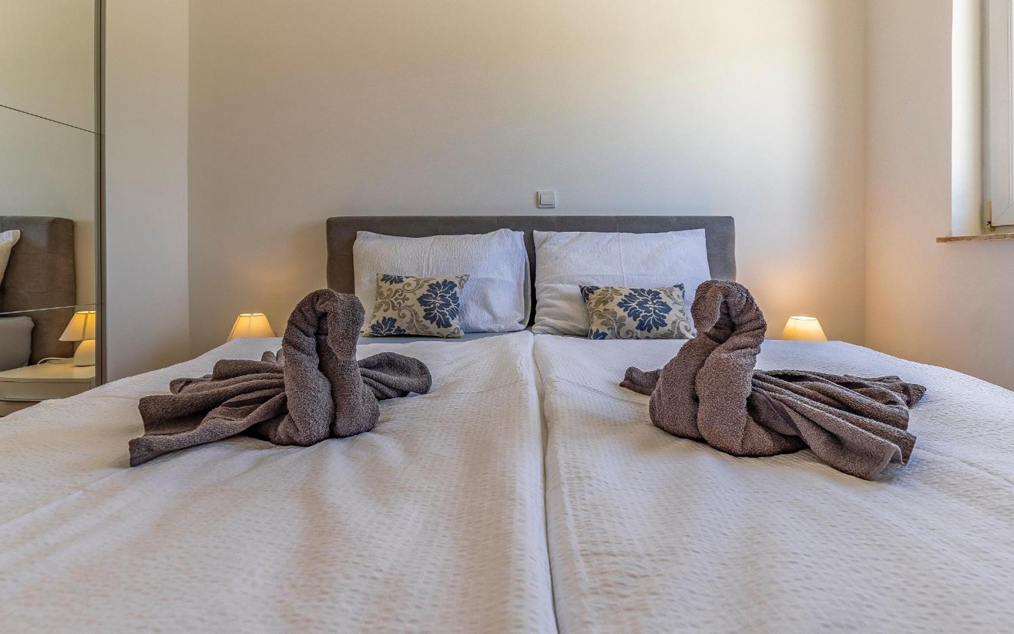 Apartments Rok Pula Ngoại thất bức ảnh