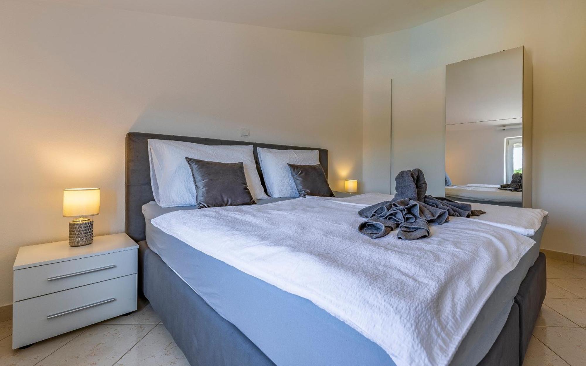 Apartments Rok Pula Ngoại thất bức ảnh
